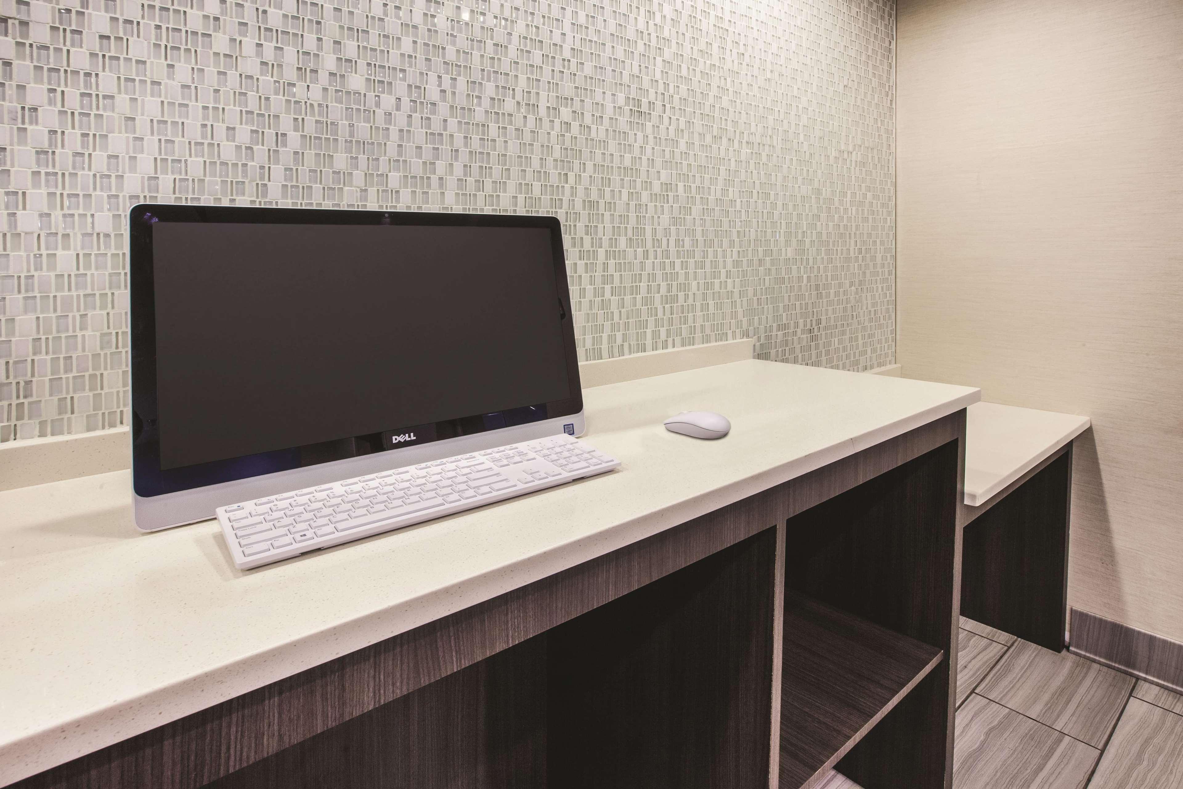 La Quinta Inn By Wyndham Indianapolis North Eksteriør bilde